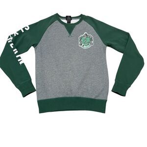 The Wizarding World Harry Potter Slytherin Raglan Sleeve Sweatshirt Size S